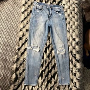 American eagle ripped jeans